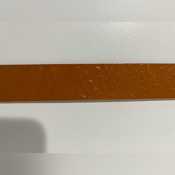 Kenneth Cole Reaction Belt - Size Medium - Tan - Picture 3 of 3